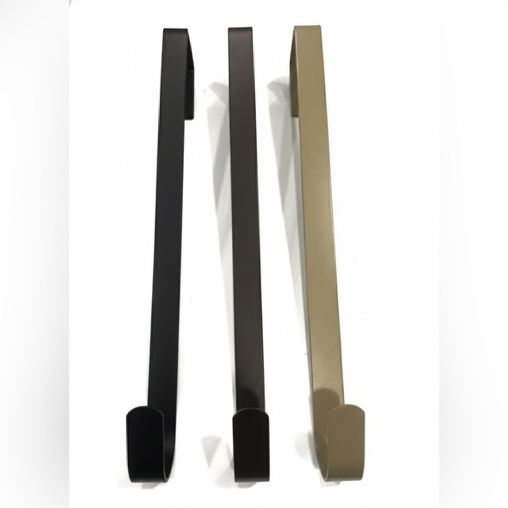 Over the door hooks bundle x 3